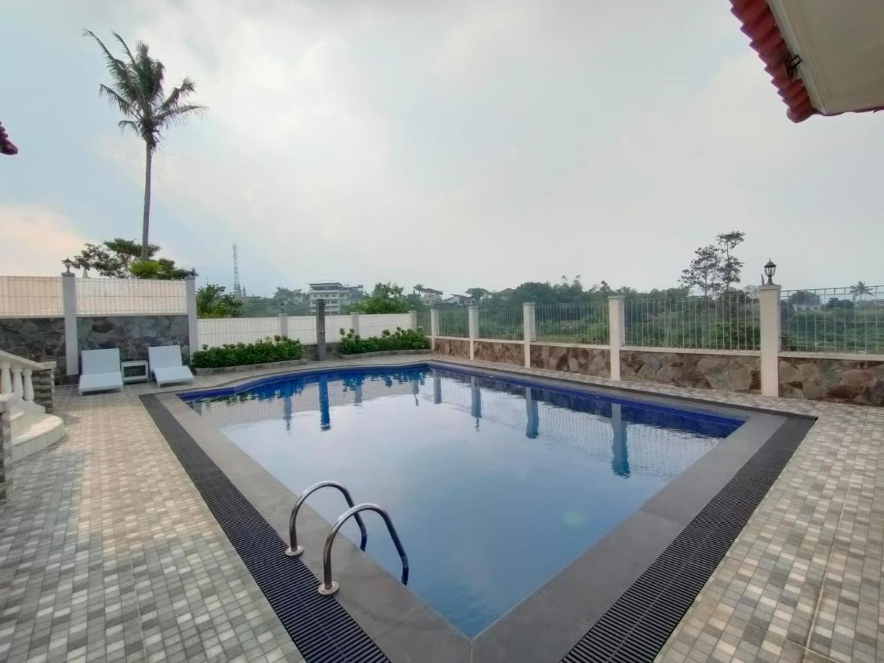 Villa Kandara Hanjawar Puncak Sindanglaya Eksteriør billede