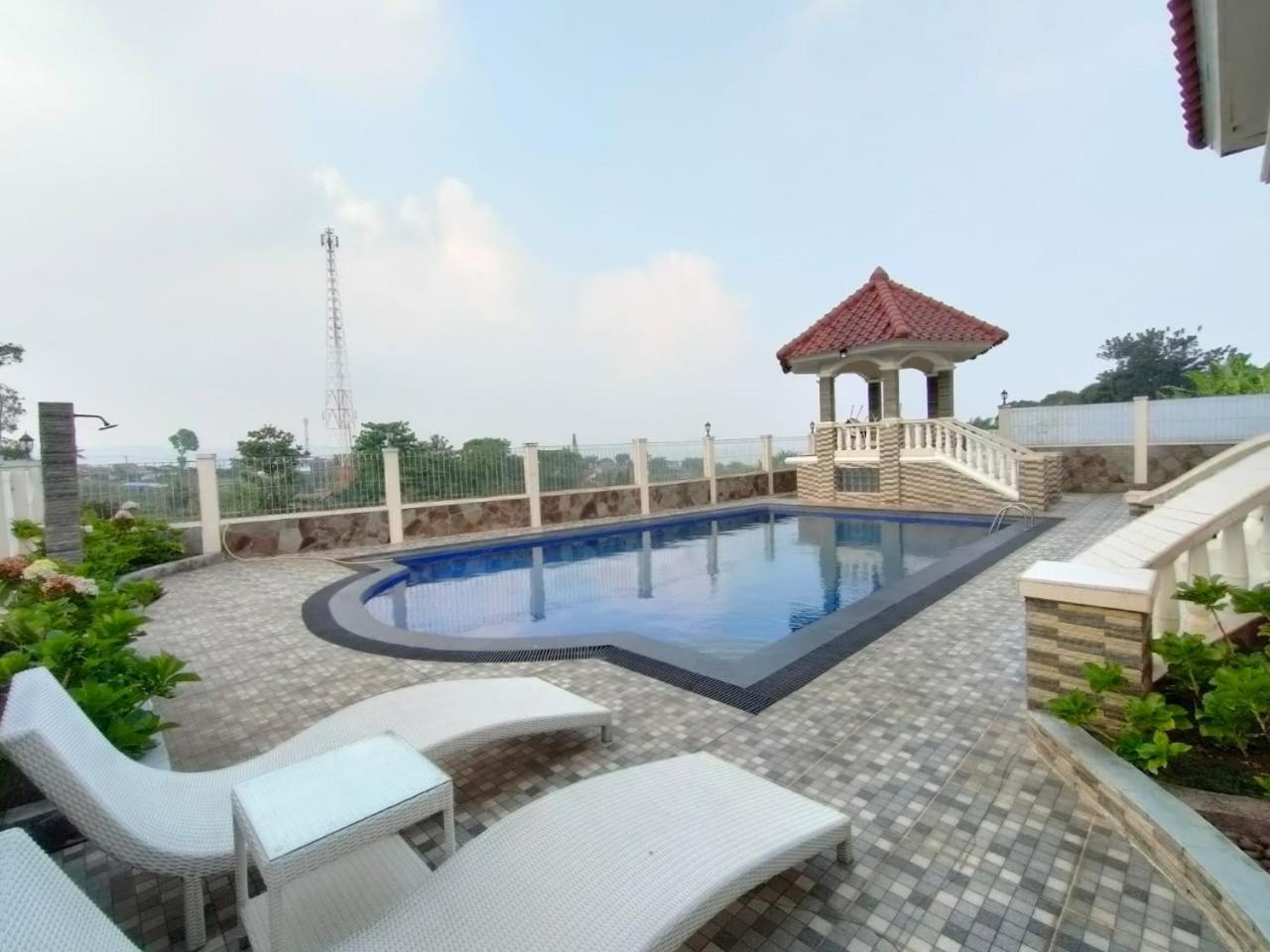 Villa Kandara Hanjawar Puncak Sindanglaya Eksteriør billede